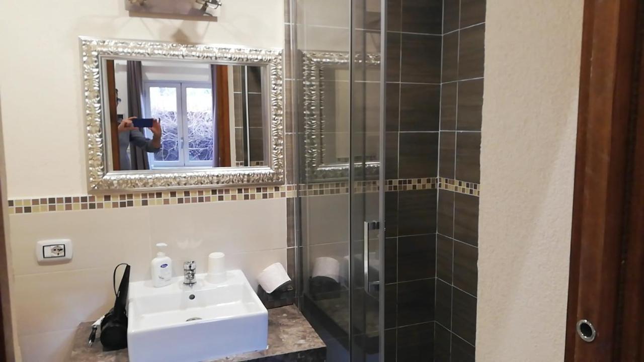 Villa Antonella Rooms Mondello Palermo Ngoại thất bức ảnh